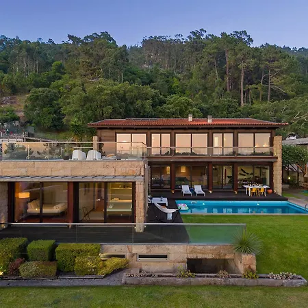 Sunrise Escape With Pool By Portugal Active *