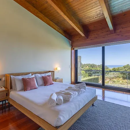Sunrise Escape With Pool By Portugal Active
