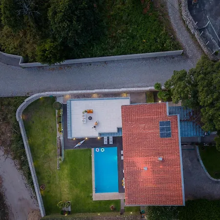 Semesterbostad Sunrise Escape With Pool By Portugal Active Viana do Castelo
